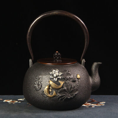 6b9a33cc-8183-4801-a7a6-8227dce8ddb4.jpg Household Ancient Chinese Cast Iron Tea Kettle